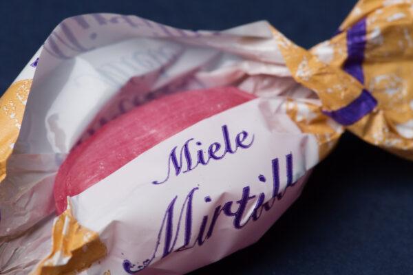 Caramelos Goccia d'Oro de Miel y Arándanos 150gr - Imagen 4