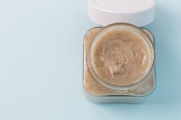 Poison Gold Face and Body Scrub - Super-hydrating exfoliant - Image 4