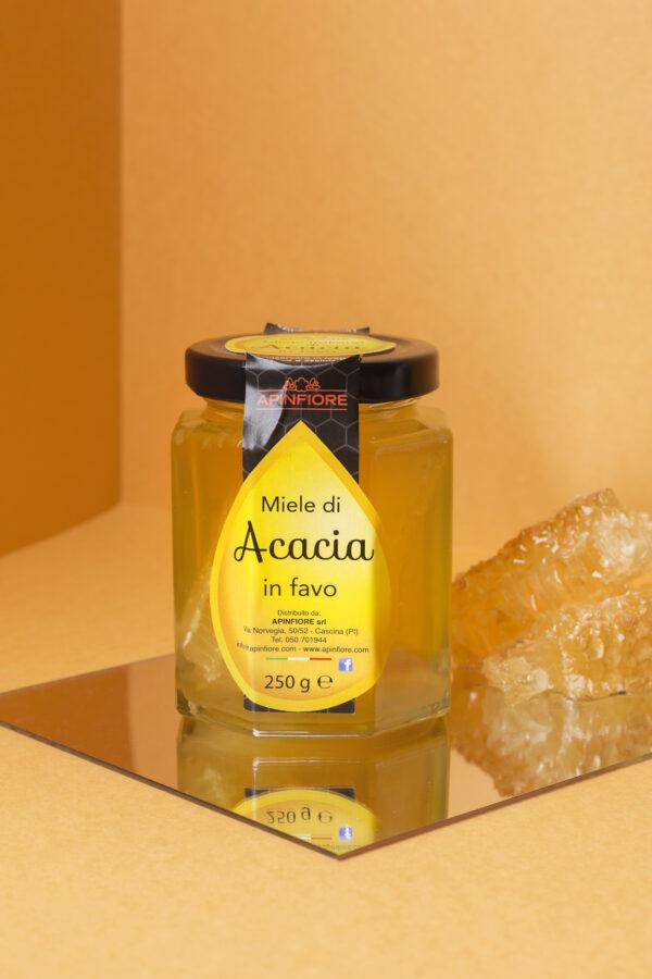 Italian Acacia honey in honeycomb jar