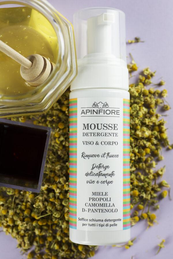 Cleansing Mousse Face and Body - Image 3