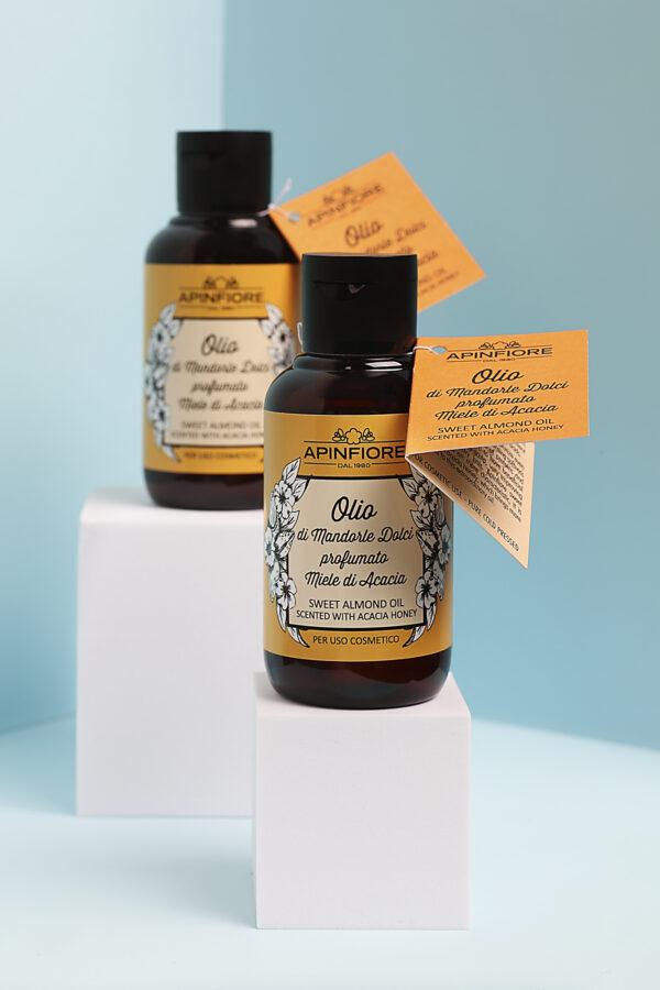 Sweet Almond Oil with Acacia Honey