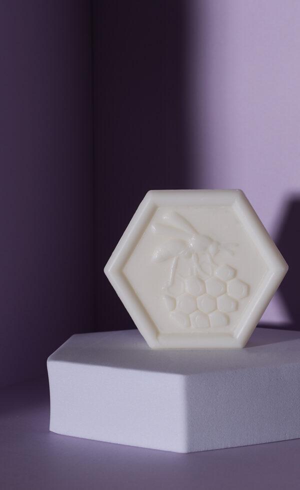 Sapone Vegetale al Latte, Burro di Karité e Olio di Vinaccioli - immagine 2