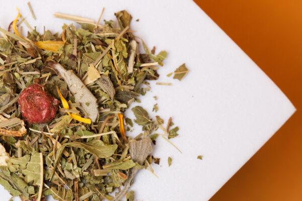 PUREZZA KRÄUTERTEE mit Salbei, Zitrone, Johannisbeere und Ringelblumenblüten – Bild 2